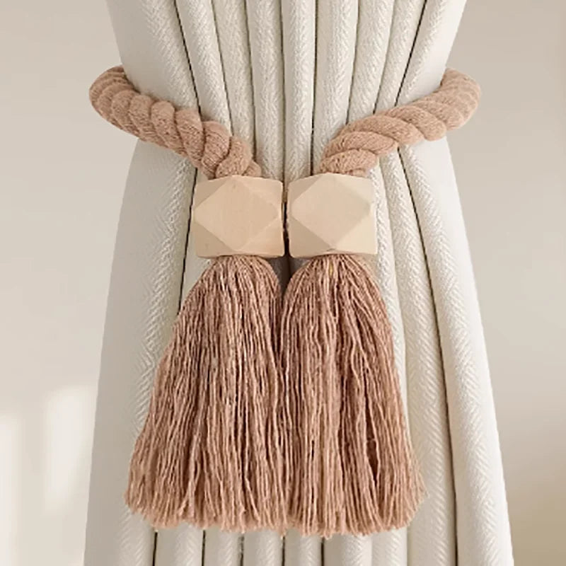 Embrasses de rideau bois naturel magnétiques avec pompons