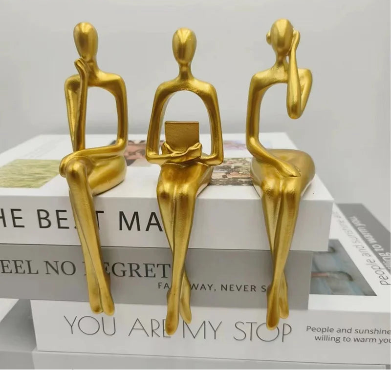 Statue abstraite Le Penseur - Sculpture décorative en résine dorée