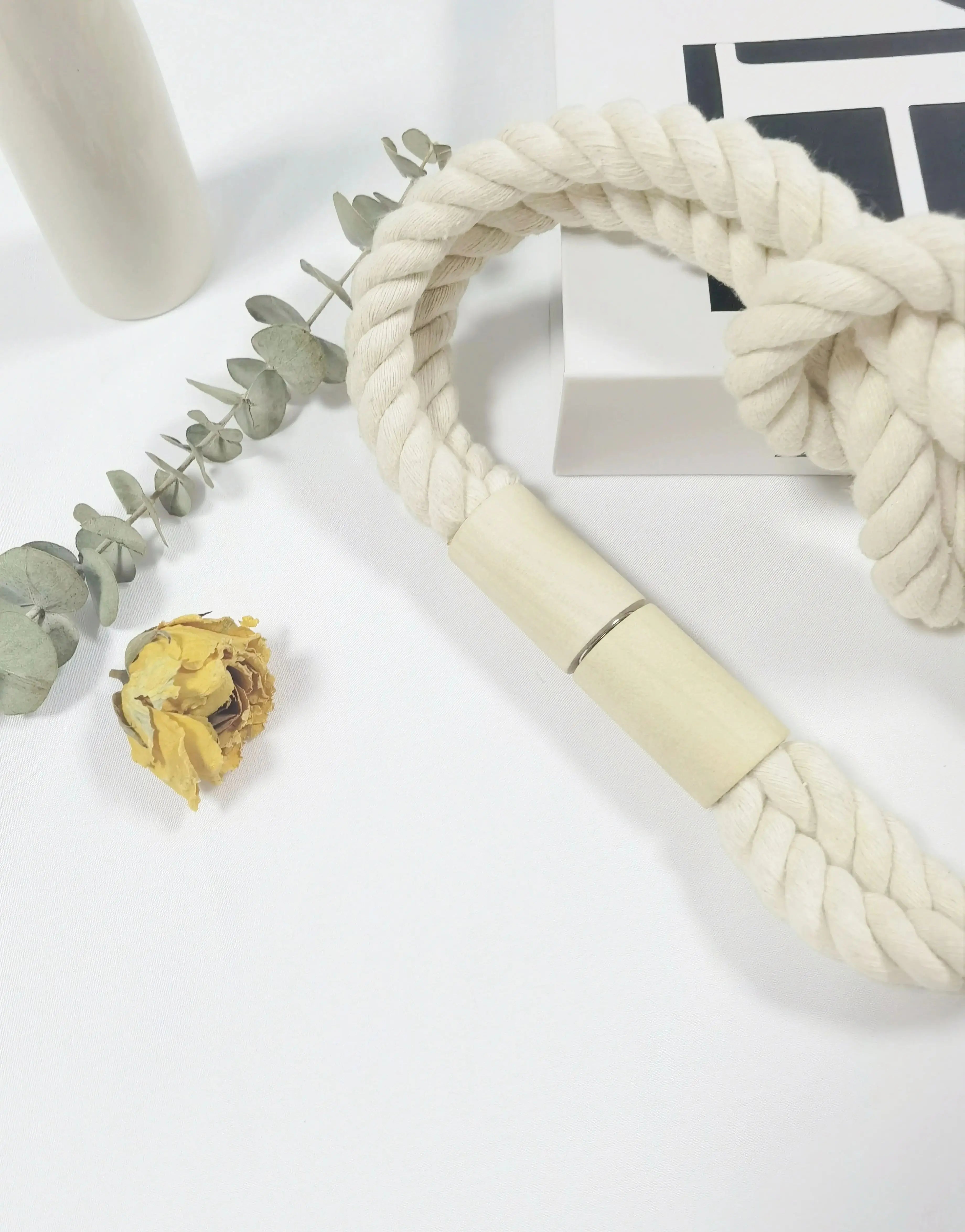 Embrasse rideau nœud chinois artisanal avec boucles magnétiques en bois - Décoration bohème